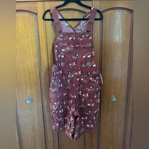 🍄‍🟫Duluth women's Heirloom Gardening Short Overalls Medium🍄‍🟫 gnome print